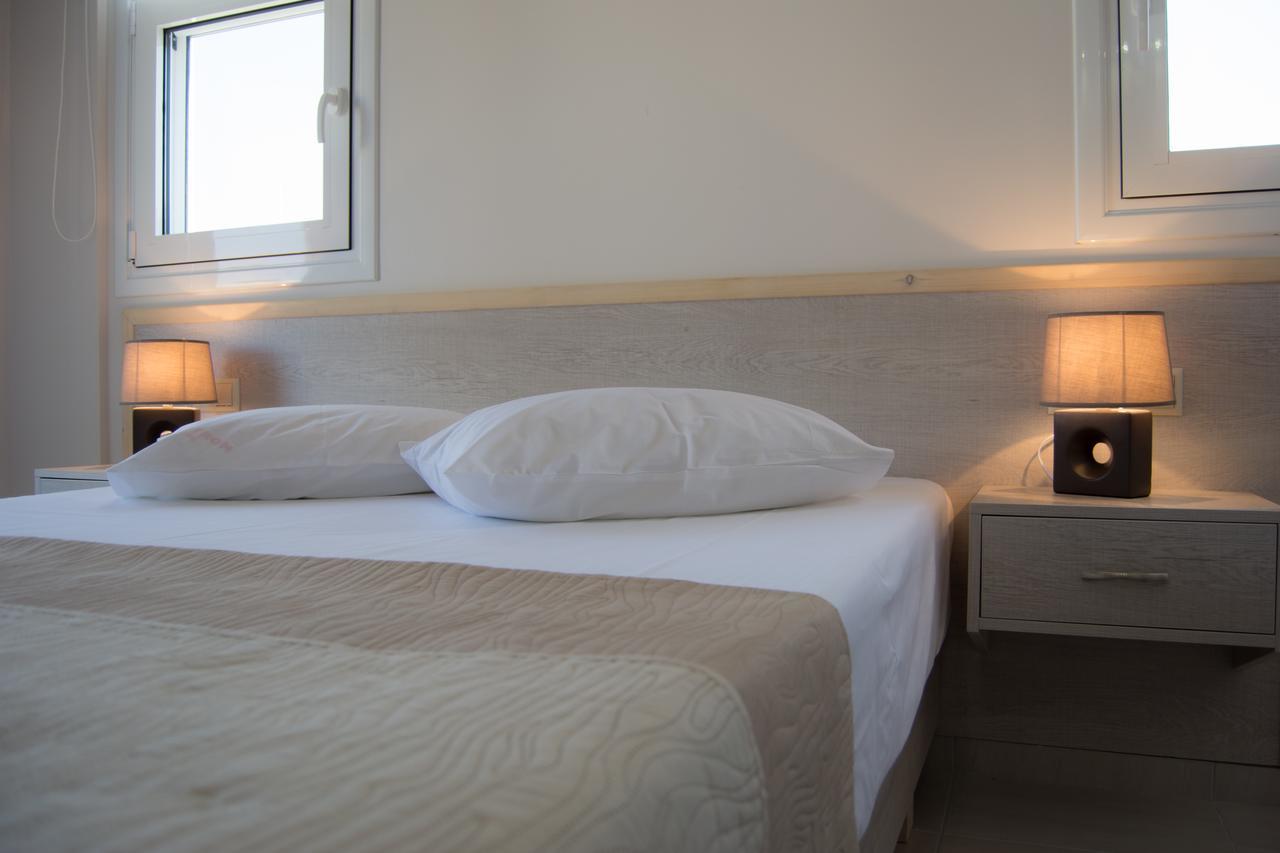 Sirena Superior Aparthotel Agia Pelagia  Exterior photo